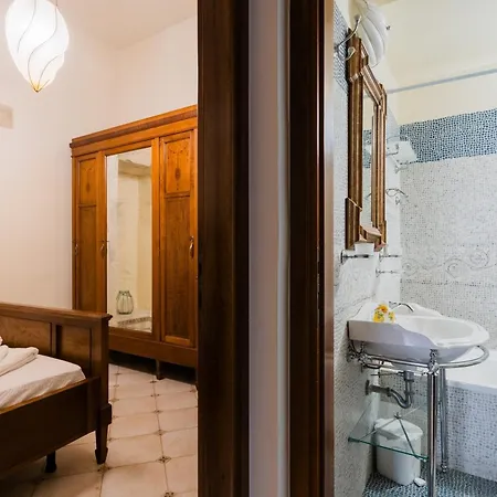 Casa de Férias Dimora Cariddi *