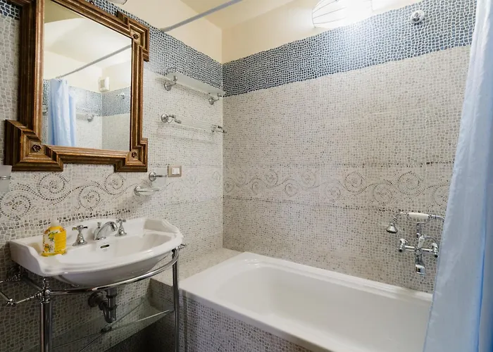 Dimora Cariddi Feriehus *